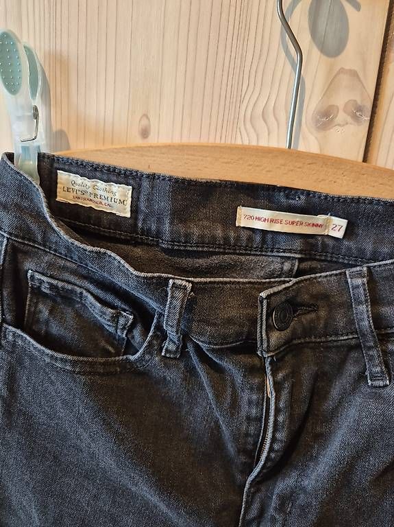 Jeans: Levi's Jeans – Gebraucht aus Schwarzenbach LU von cifis 1