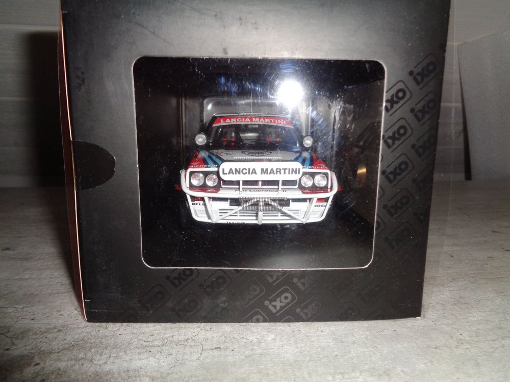 Ixo 1:18 Lancia Delta Integrale 16V Safari Rallye 1990 3