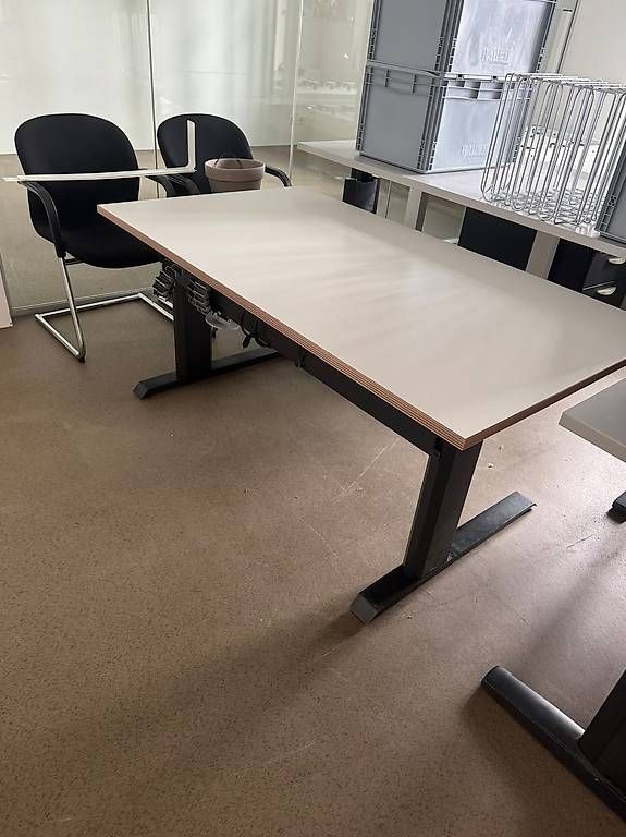 Tables: Lifttisch – D'occasion à Zürich par SWP_ZH 2