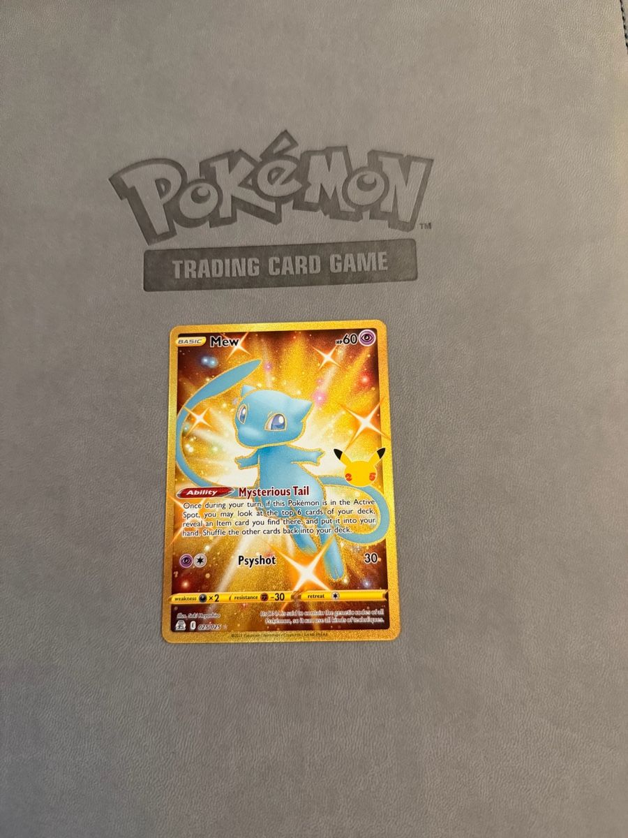 Pokémon Cartes à collectionner: Mew (CEL 025) – D'occasion à Biel/Bienne par SeeLoewe55