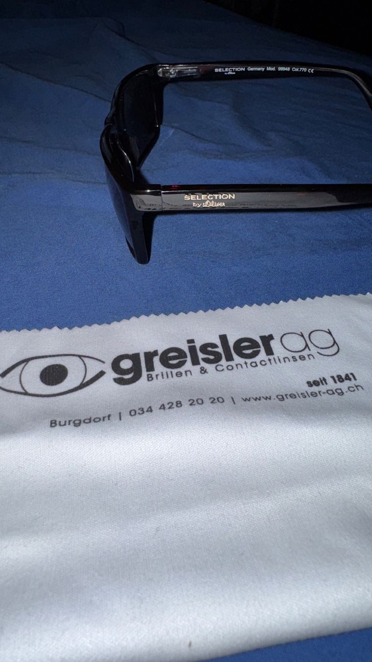 Occhiali & Lenti: S. Oliver Sonnenbrille Fabrikneu – Usato da Burgdorf venduto da Catbagger64 1