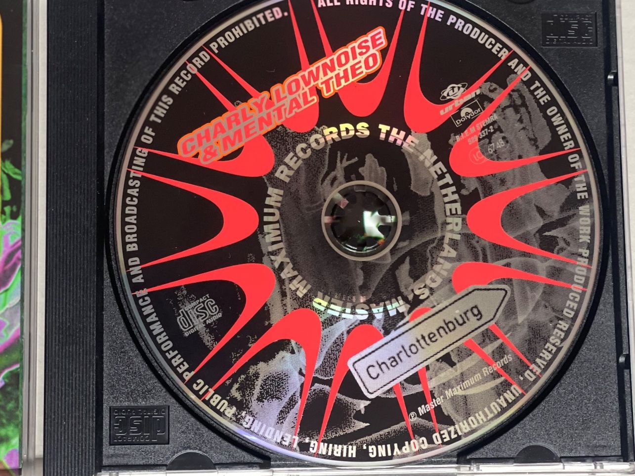 CD: Charly Lownoise & Mental Theo – Usato da Muri b. Bern venduto da AdidasCollector 2