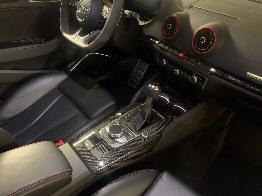 Tutti pezzi di ricambio auto: Audi A3 S3 RS3 8V Carbon Mittelkonsole – Nuovo e nell'imballaggio originale da Volketswil venduto da Willis_Autoteile 4