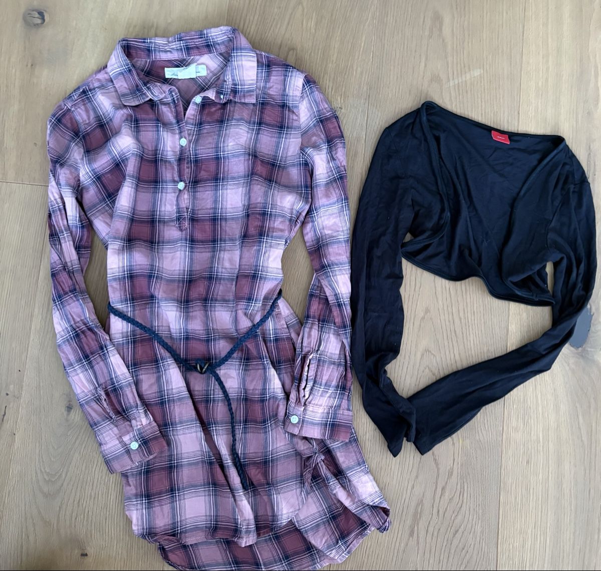 Lotti & Set di vestiti: Kleiderpaket Mädchen Grösse 152 – Usato da Balzers venduto da mimaja 3