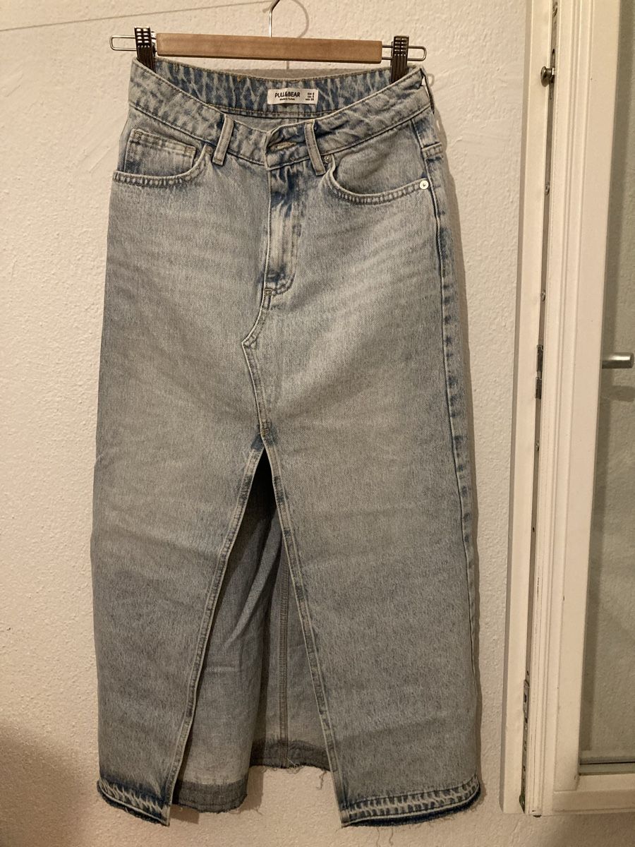 Gonne: Denim Skirt Pull&Bear Light Wash Front Slit Size S – Usato da Zürich venduto da sele_x