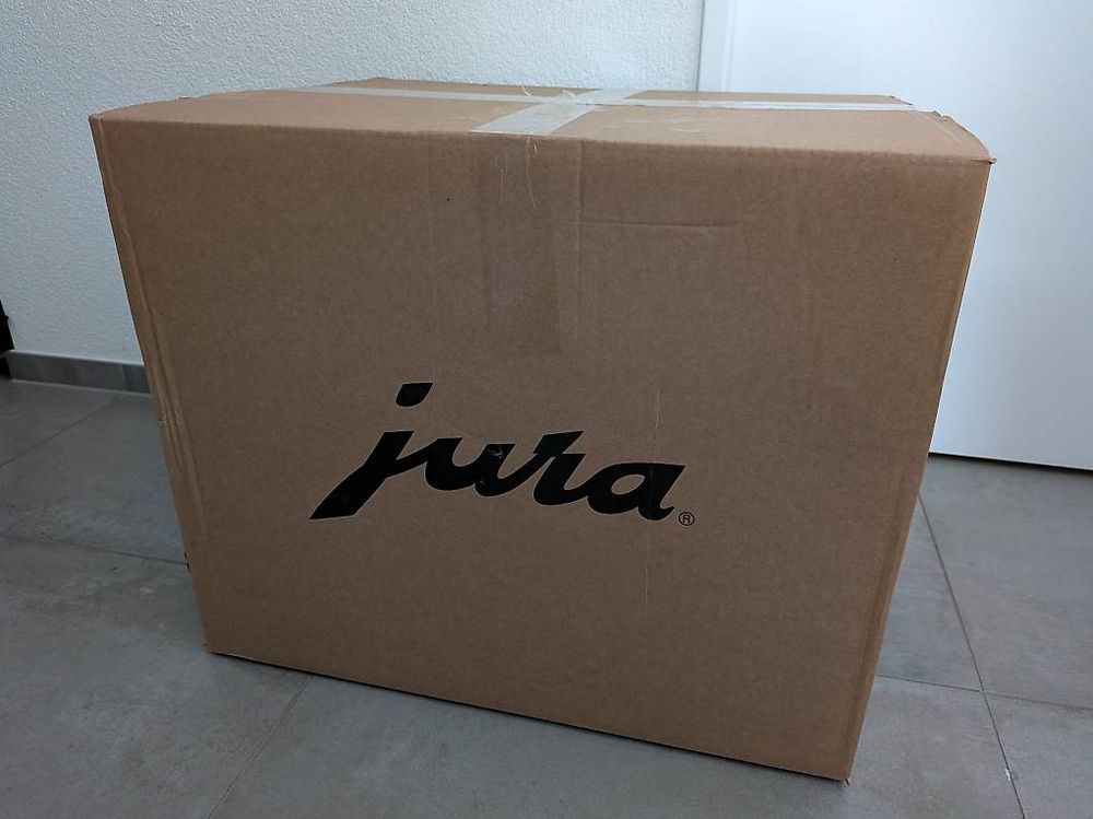 Jura Kaffeemaschinen & Espressomaschinen: *NEU* JURA Kaffeevollautomat J8 Twin Diamond White (SA) – Neu und originalverpackt aus Siebnen von Pasqy 3