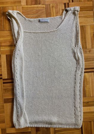 Joli top en tricot brillant d’été ou de fête taille M