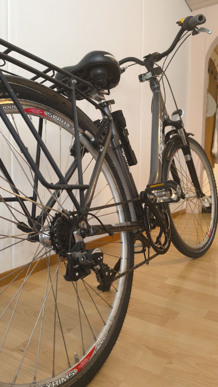 Leopard Velos: Leopard Fahrrad – Gebraucht aus Menznau von OperacionalForce 8