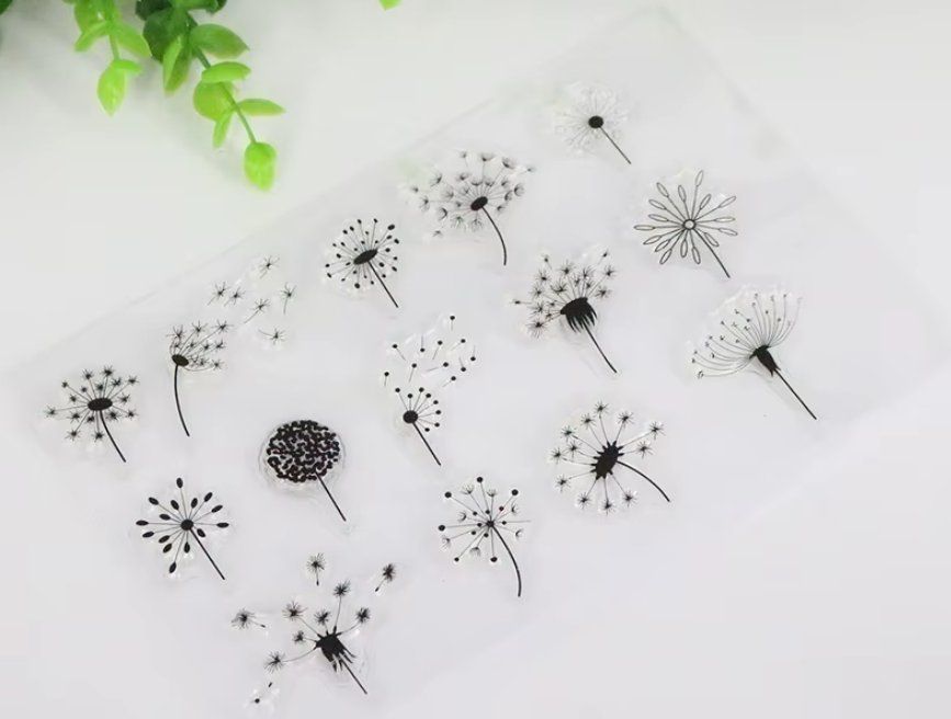 Timbri: Neues Set  Motivstempel Löwenzahn – Nuovo e nell'imballaggio originale da Effretikon venduto da wenuss 1