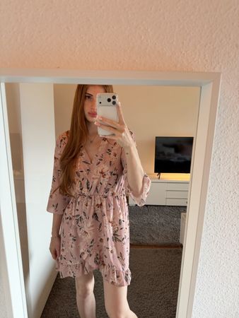 Kleid rosa geblümt