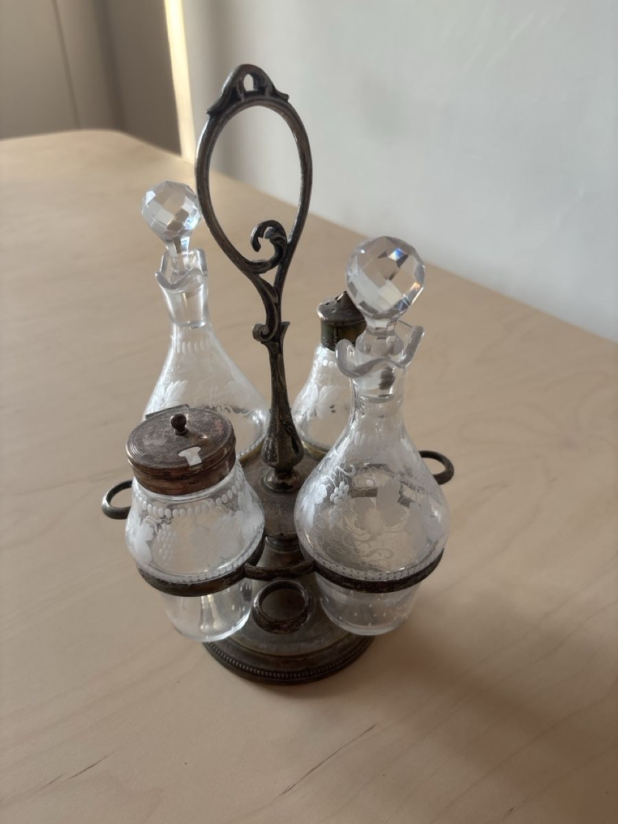 Tutte le decorazioni: Essig-Öl Set Vintage – Usato da Bern venduto da Lydiixa 3
