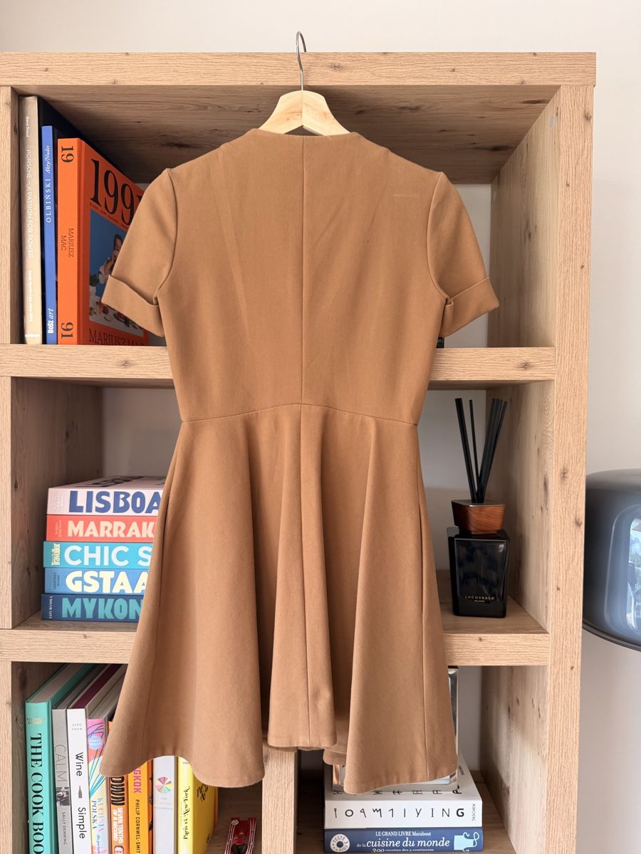 Maje Kleider: Robe MAJE 36 brun – Gebraucht aus La Croix (Lutry) von secondhandZara 6