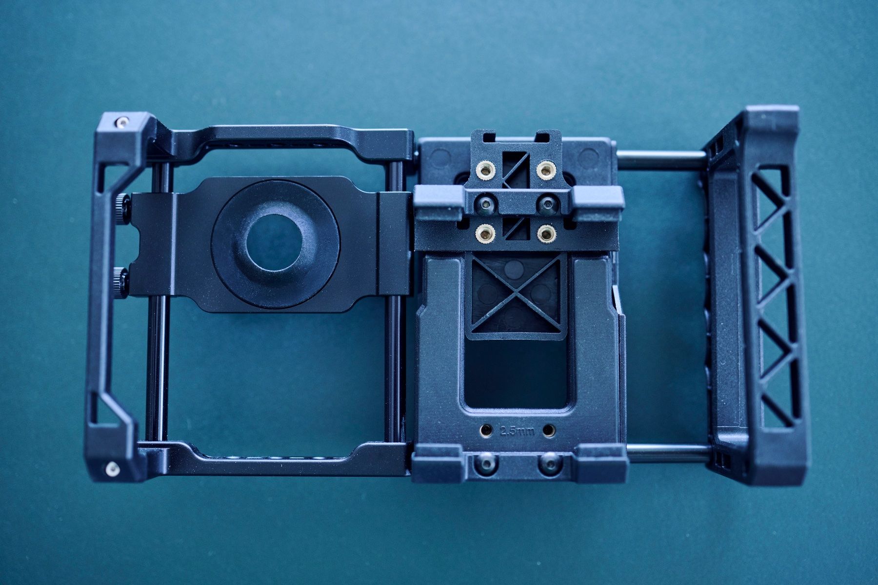 Covers & Schutzfolien: Beastgrip Pro Kamera cage für iPhone- und Android-Smartphone – Gebraucht aus Meilen von danielson0_3 2