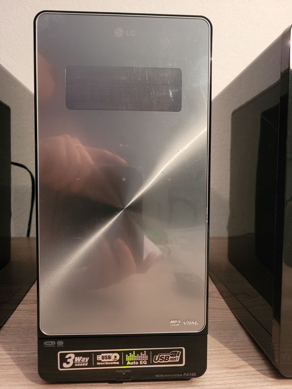 LG Casse acustiche: Hi-fi System LG FA166 – Usato da Marly venduto da vonque 1