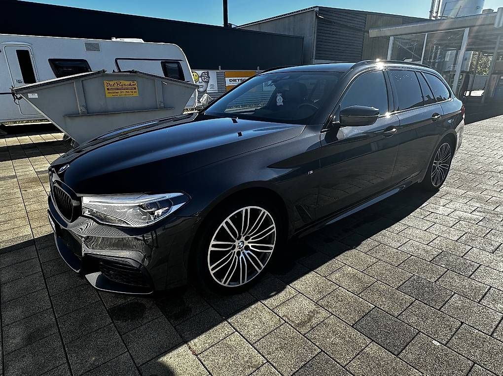 Autos: BMW 530xDrive – Gebraucht aus Altstätten SG von cri_6cgk 2
