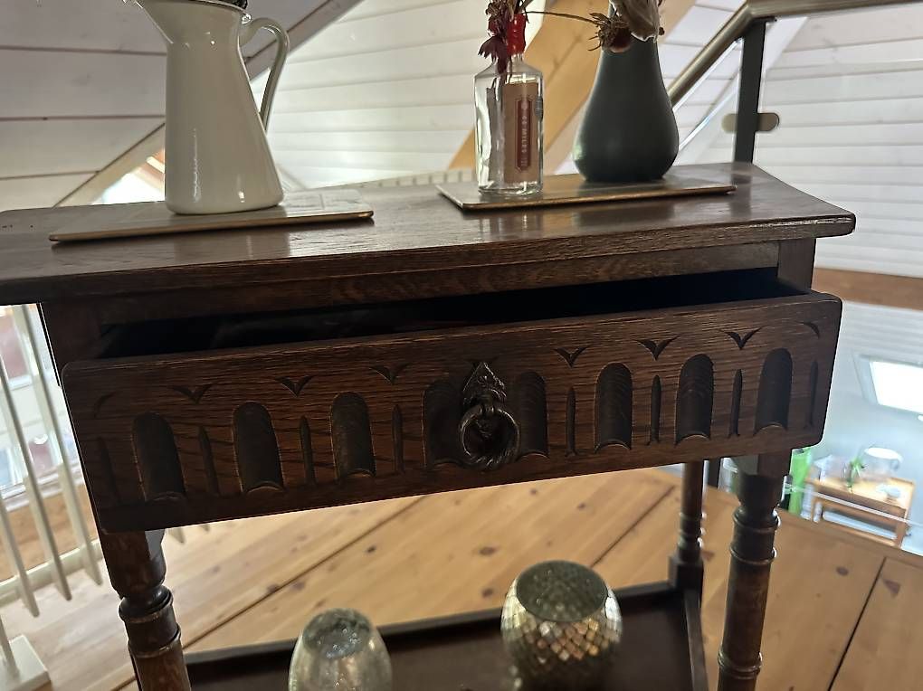 Regale: Möbel aus dunklem Holz – Gebraucht aus Meikirch von car_9hd7 3