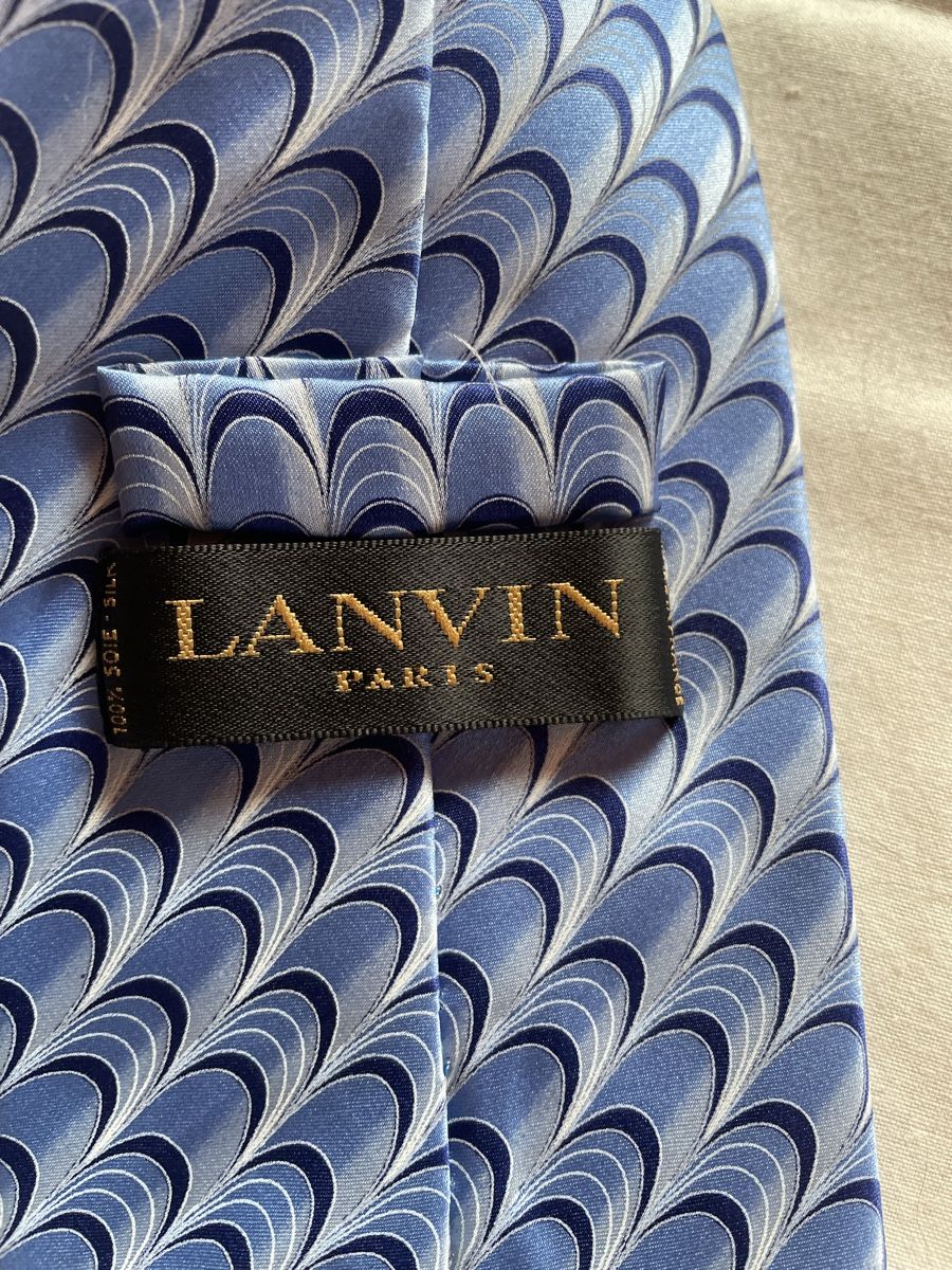 Lanvin Cravatte: Lanvin Silk Tie - Blue Geometric Pattern - Spring Style 59 – Nuovo (secondo la descrizione) da Buttikon SZ venduto da trzurigo 2