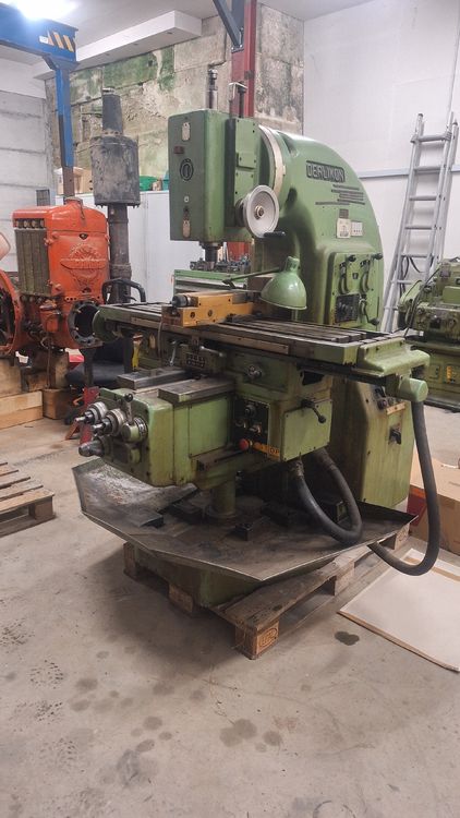Fräse Fräsmaschine mit Zubehör (Gebraucht) in Seewil für CHF 3500 – nur ...