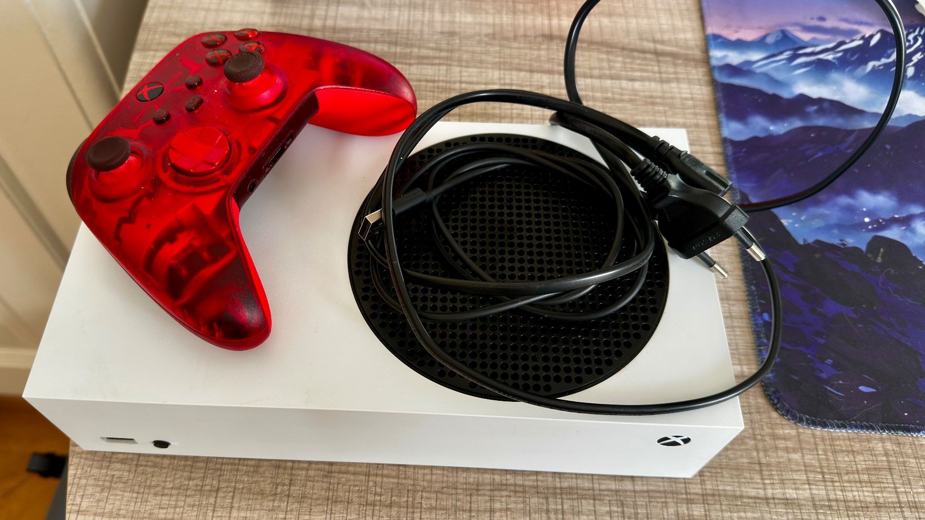 Microsoft Consoles: Microsoft Xbox Series S – D'occasion à Carouge GE par QUACKYj