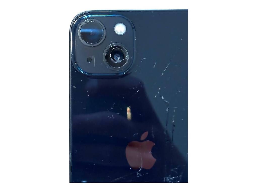 Portables: iPhone 13 – D'occasion à uster par aaronnauer 2