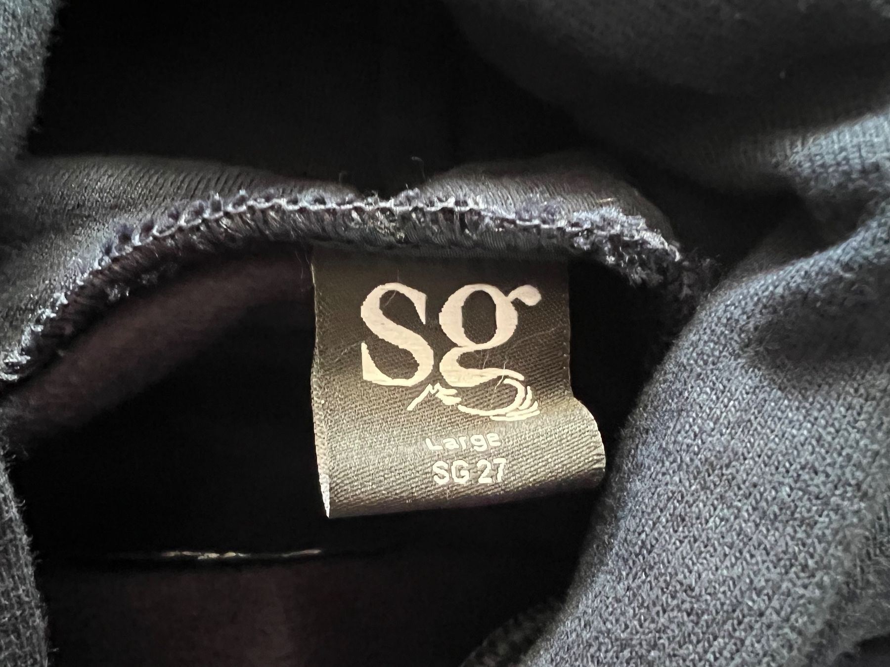 Maglioni & Felpe: Sweatshirt ETH, Männer, Brust 57 cm, Länge 71 cm – Usato da Horgen venduto da Hpunto 1