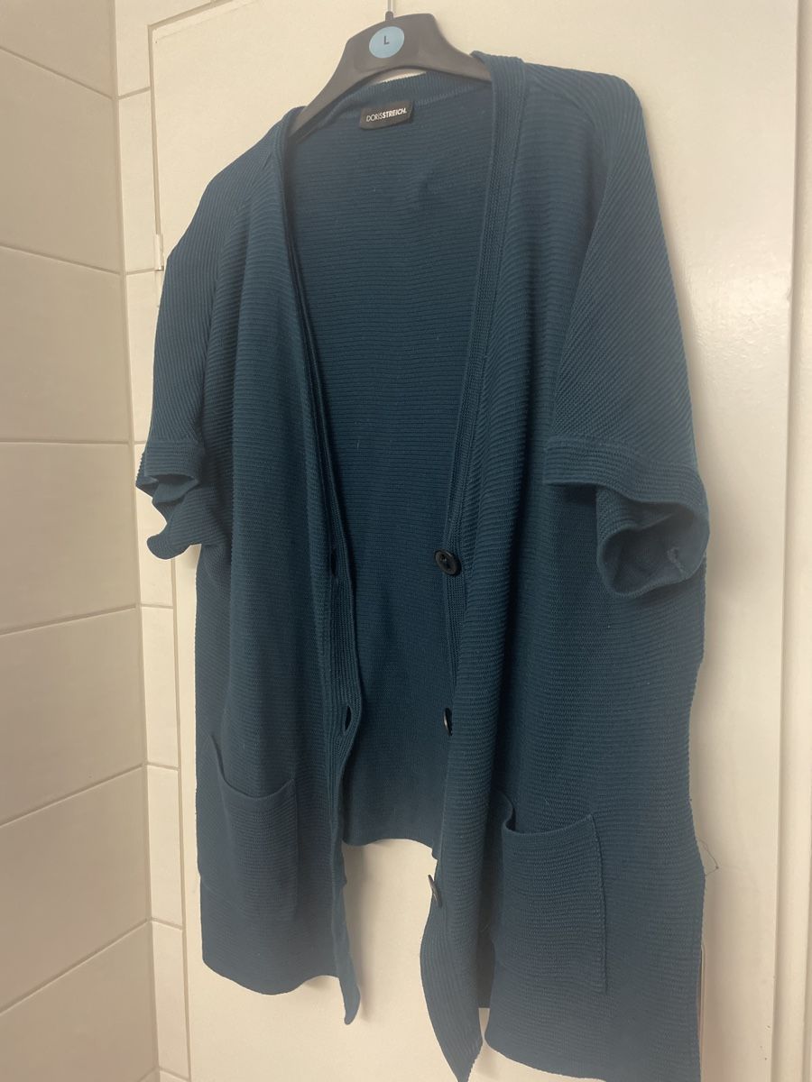 Jacken: Petrol Strickjacke Gr. 50, Kurzarmpulli – Gebraucht aus Schaffhausen von Kolibri023