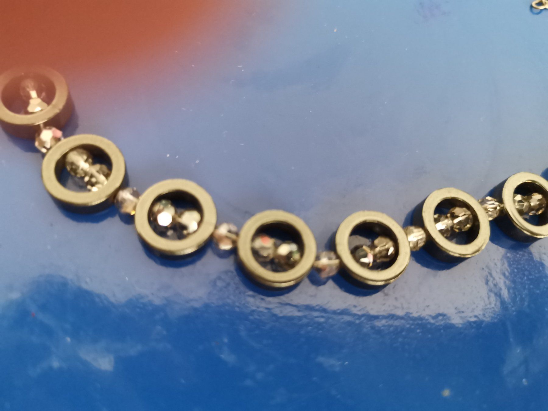 Catenine: SCH. HÄMATIT KETTE M. GLITZERPERLEN – Usato da Allschwil venduto da Male54