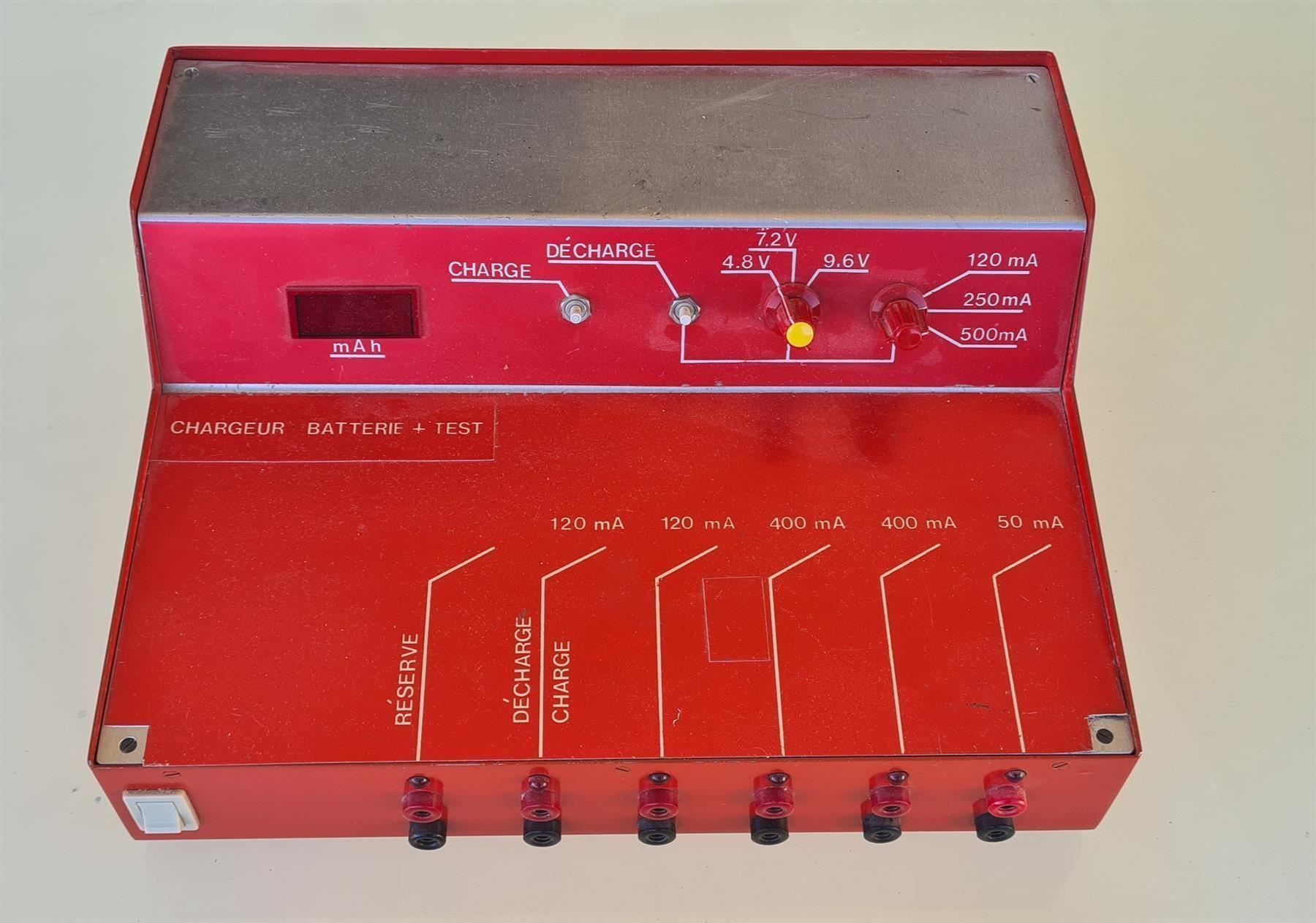 Akkus, Ladegeräte & Netzgeräte: ***** Ladegerät + Batterietester – Gebraucht aus Villaz-St-Pierre von Ubid 2