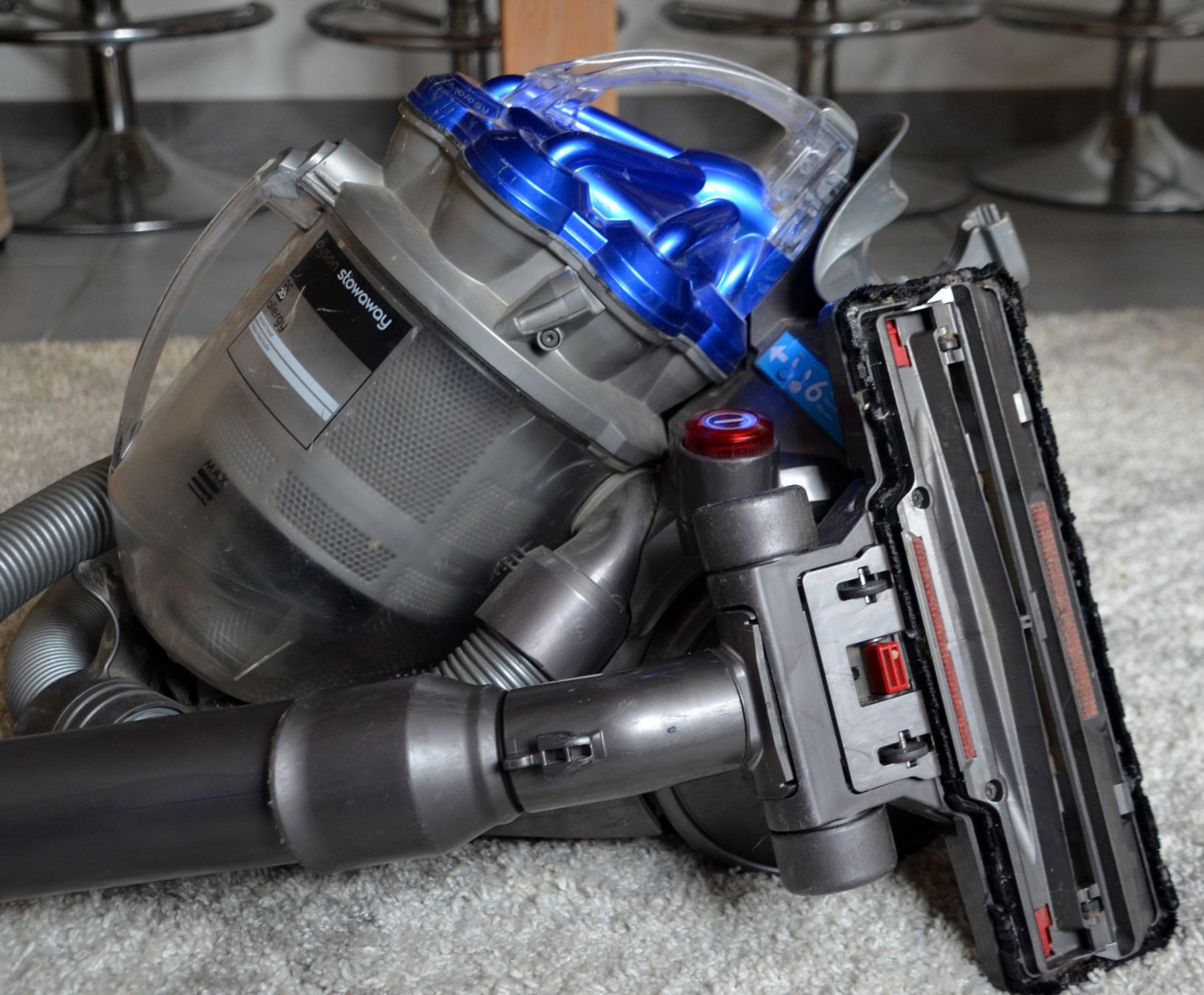 Dyson Aspirapolveri & Accessori: Dyson DC20 Staubsauger aspirateur – Usato da Collonges venduto da arashee 2