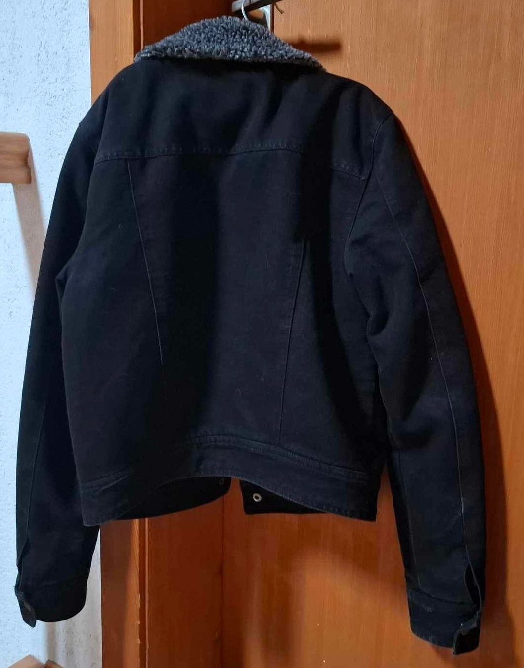 Only Jacken: Veste en jean teddy Only NEUVE – Neu (gemäss Beschreibung) aus Arnex-sur-Orbe von kprt 1