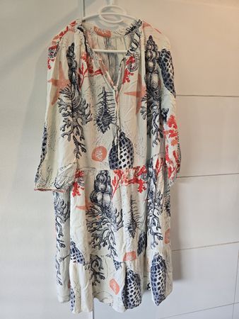 Damen Sommerkleid mit Muscheln /  Korallen Muster, Grösse XL