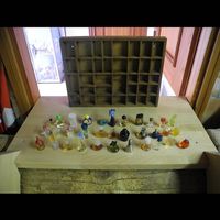 Profumini da collezione con bacheca