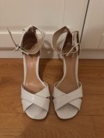 Schutz White Sandals – EU 40 – 11 cm Heel
