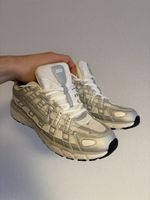 Nike P-6000 silber-weisse Sneaker, neuwertig, Gr. 43