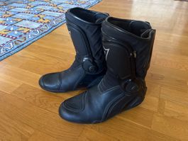 Motorradstiefel Dainese Gore-Tex Grösse 42 schwarz guter ...