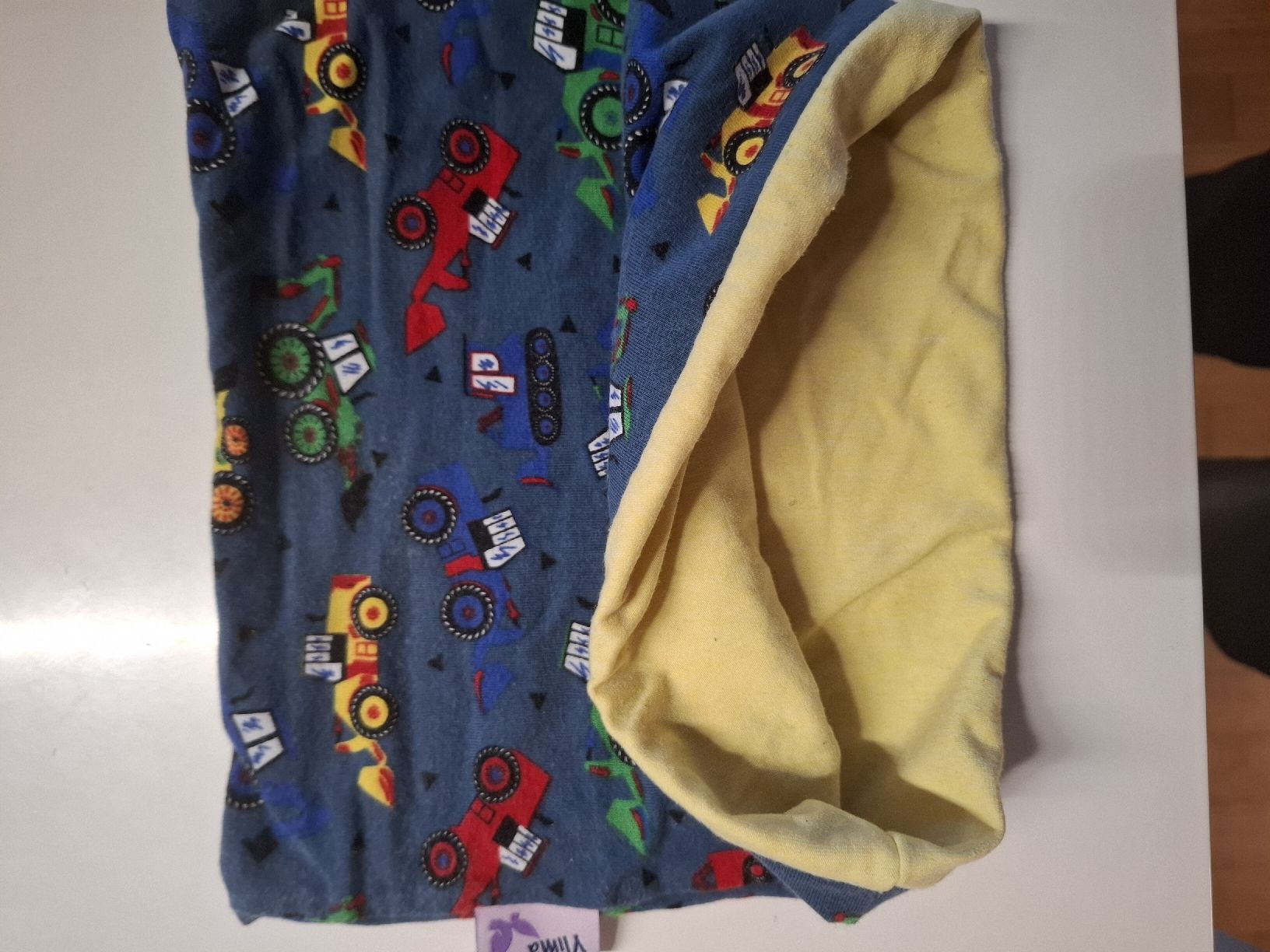 Altro abbigliamento per bambino: Rundschal – Nuovo (secondo la descrizione) da Zürich venduto da sil_2yhh 1