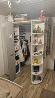 Begehbarer Kleiderschrank