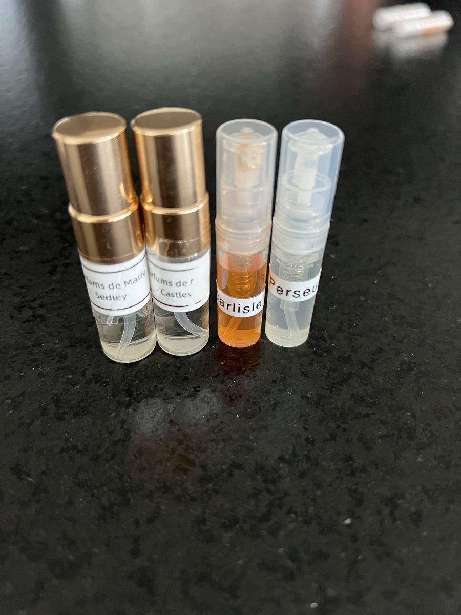 Profumi & Eau de Toilette: Parfumes de Marly discovery set – Nuovo (secondo la descrizione) da Stäfa venduto da bambinas
