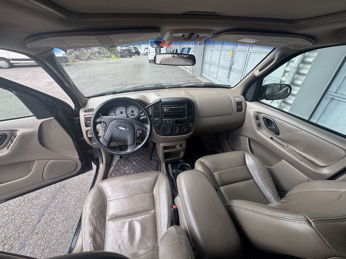 Ford Autos: Ford Maverick 3.0 V6 4x4 – Gebraucht aus Eschen von Forrer1000 4