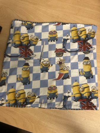 Coole Minions Wende-Loop/Schlauchschal, guter Zustand!