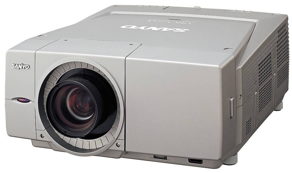Proiettori: Projecteur Sanyo PLC-XF60 – Usato da Pomy venduto da jos_g6y8 1