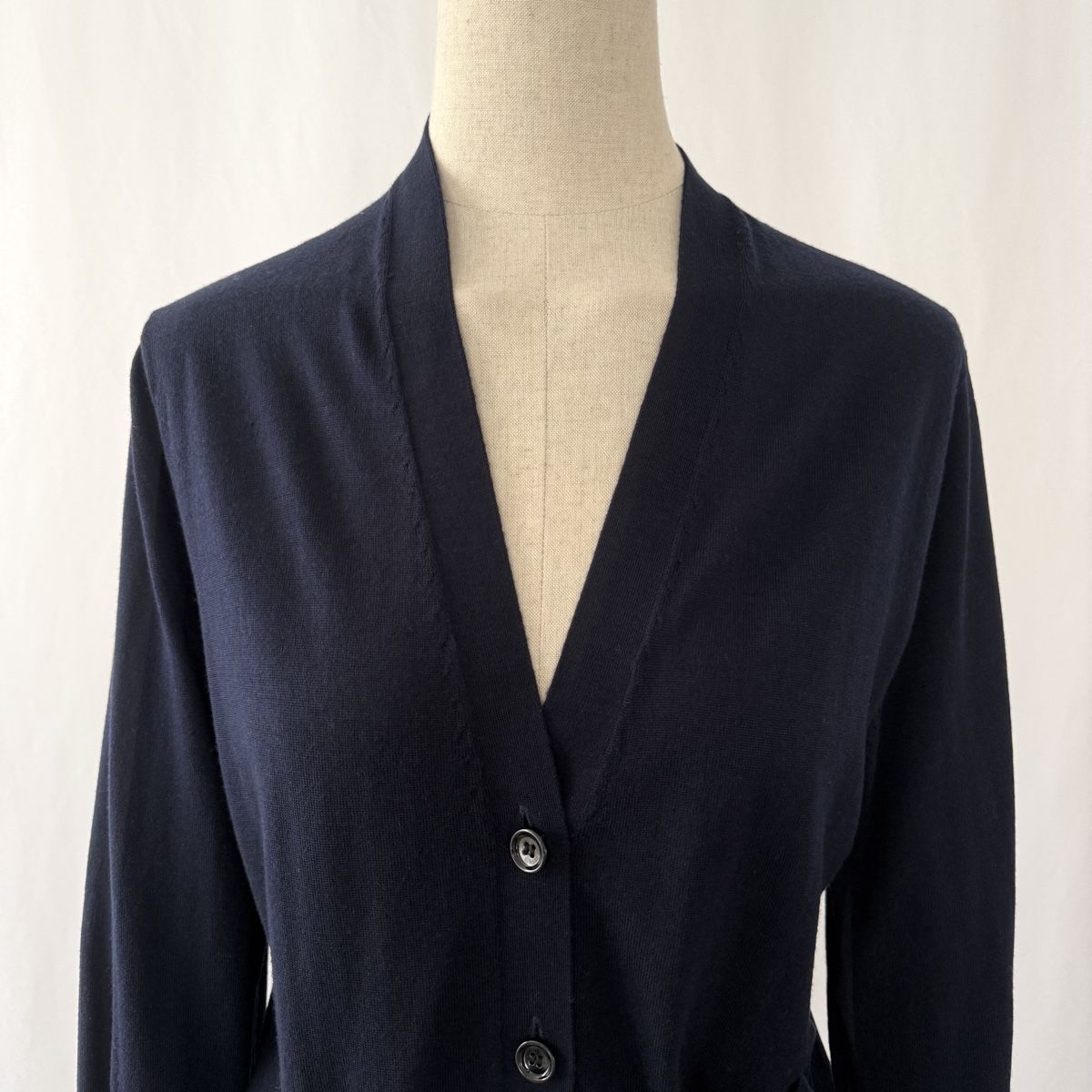 Allude Maglioni & Felpe: ALLUDE Virgin Wool Cardigan – Nuovo (secondo la descrizione) da Emmen venduto da Colette-Juliette 2