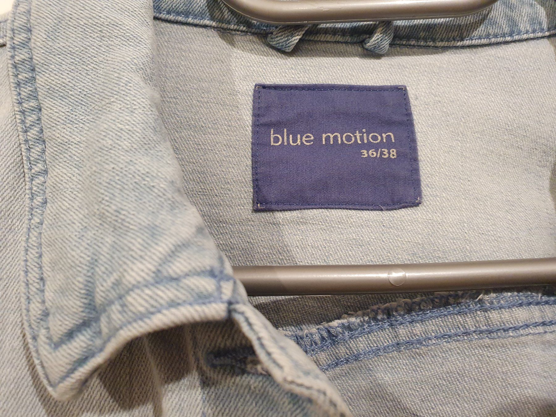 Jacken: Jeansjacke Gr. 36 / 38 inkl. Pins – Neu (gemäss Beschreibung) aus Heinrichswil von sabi2809 1
