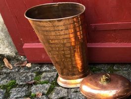 Antiker Schirmständer, Bettflaschen, Teller Kupfer Set 8x