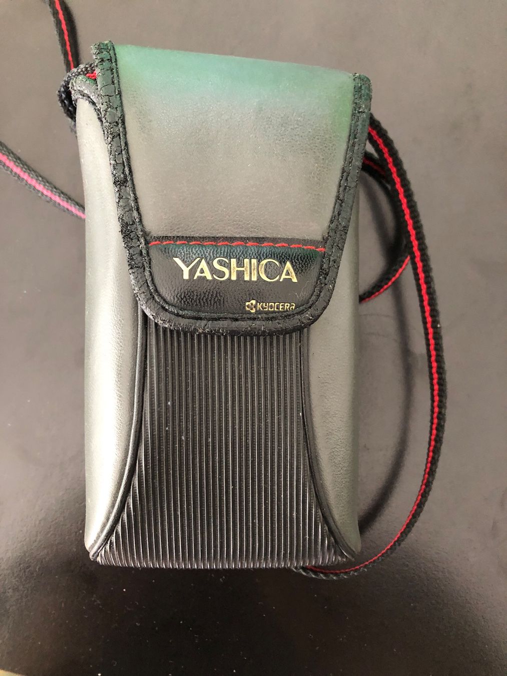 Yashica Kamera: Yashica AF-j2 mit Tasche – Gebraucht aus Zürich von vintagist 5