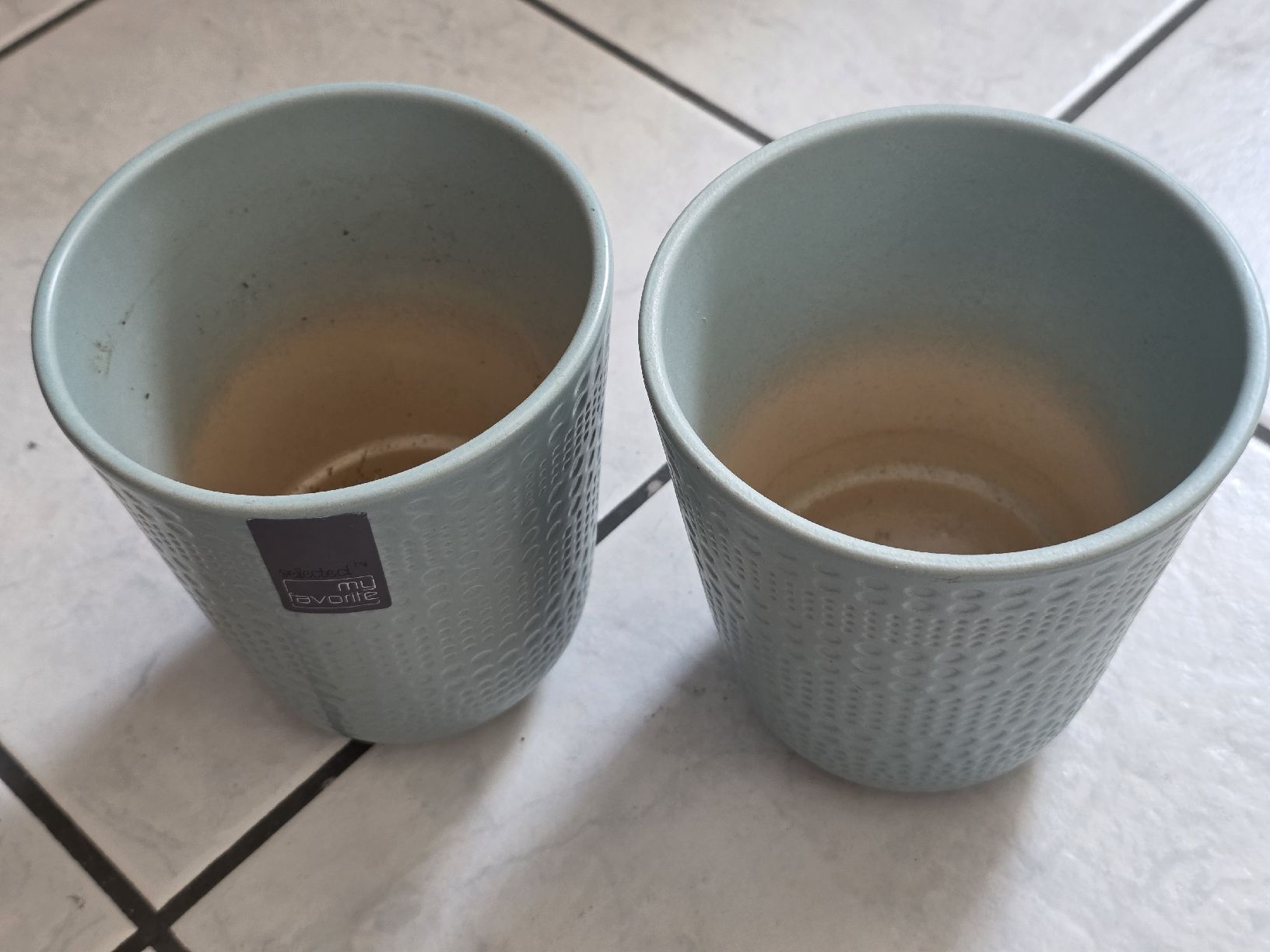 Pots de fleurs: Topf mit schönem Muster – D'occasion à Adlikon par Tami2019