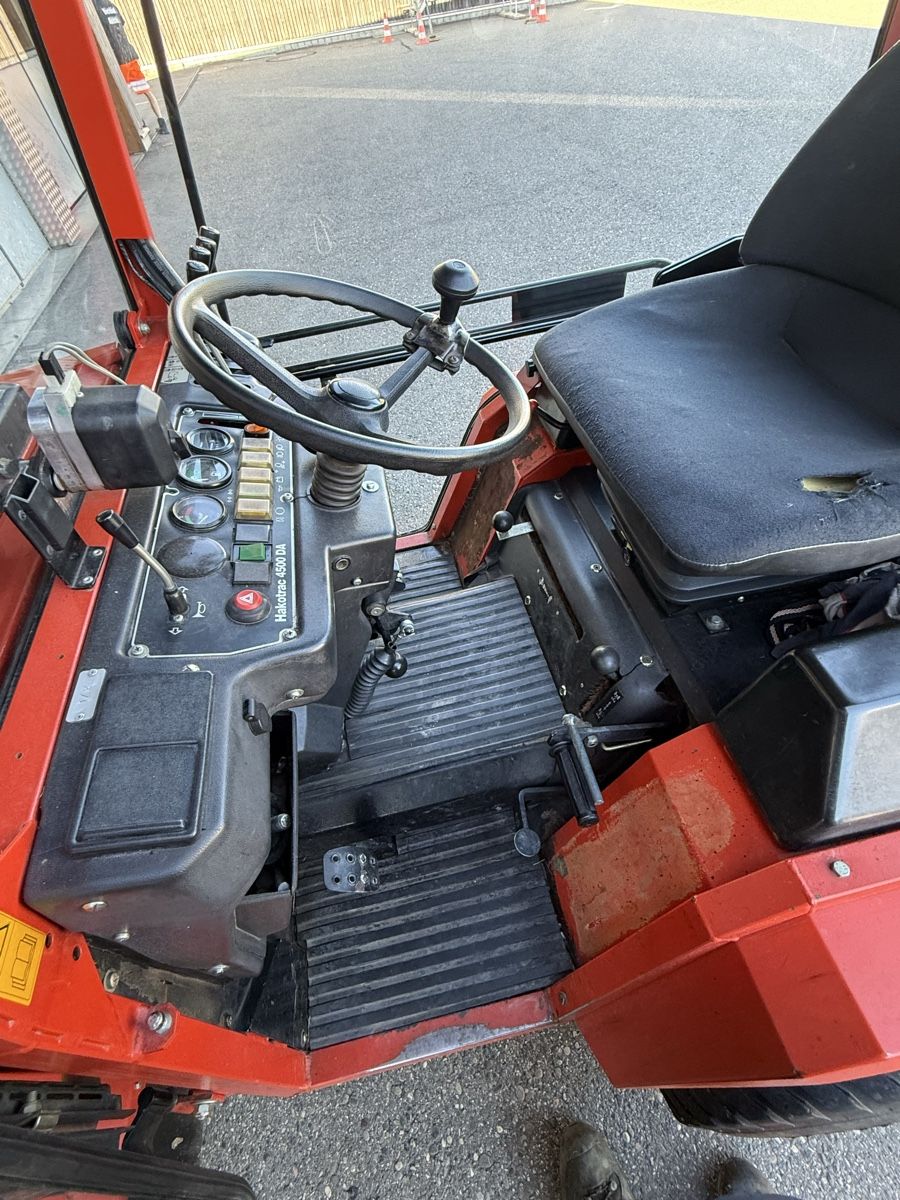 Hako Trattori: Hako Trac 4500 – Usato da Hellikon venduto da Deutz01 5