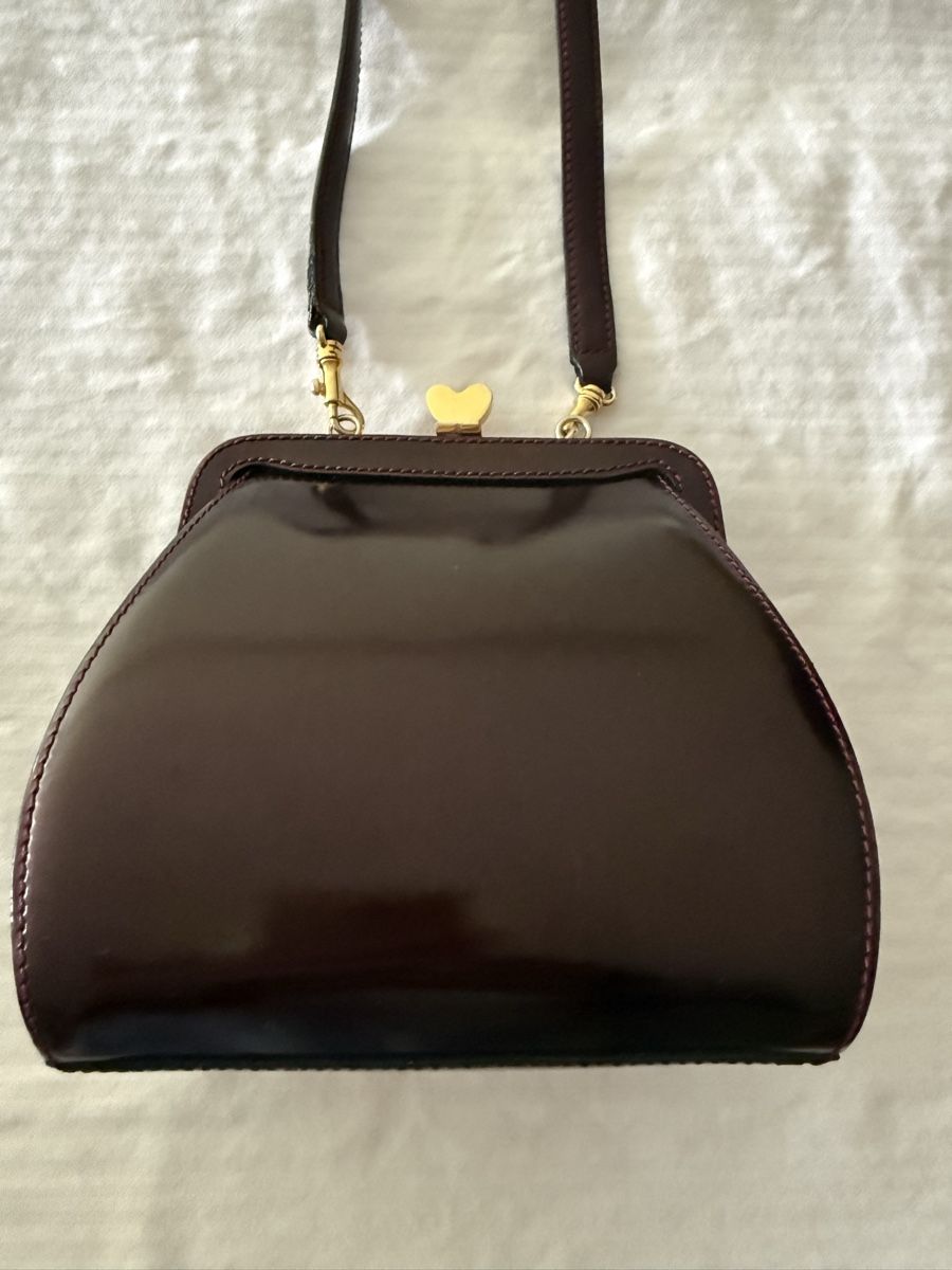 Moschino Taschen für Damen: Moschino Tasche Lackleder Farbe: Bordeaux – Gebraucht aus Rüti ZH von Dauli 1