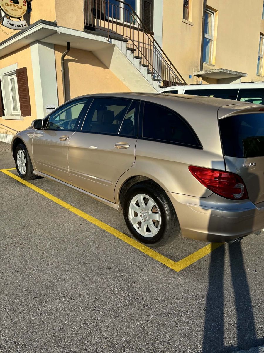 Mercedes-Benz Automobili: Mercedes R 350 Break – Usato da Bulle venduto da Lamontagne66 1