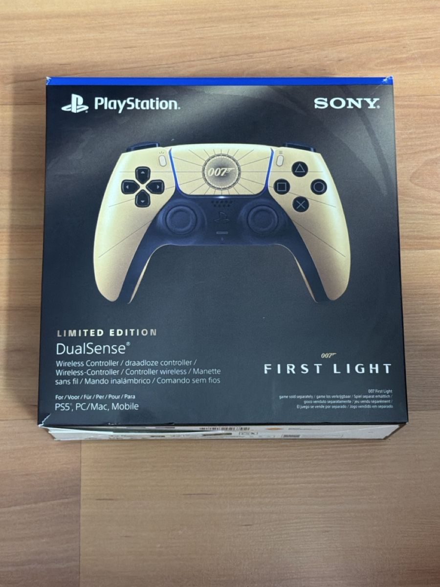 Sony Controller: Sony DualSense Controller First Light Edition gebraucht – Nuovo (secondo la descrizione) da Hittnau venduto da PeterS75